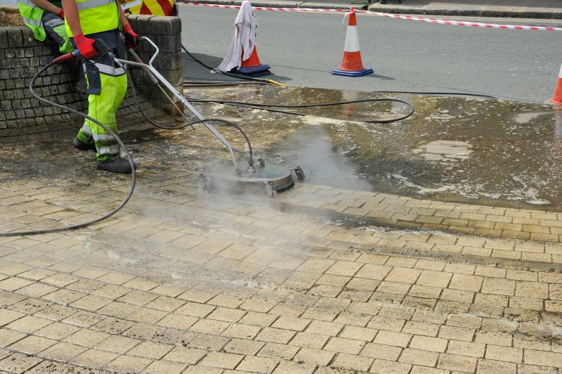 Asphalt Pressure Cleaning
